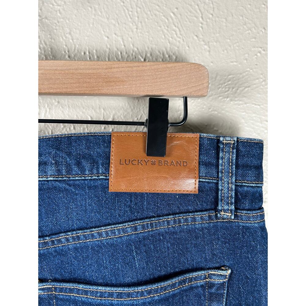 Lucky Brand Jeans Women's Size 14 Boy Mid Rise Relaxed Straight Denim Dark Wash - Picture 8 of 10